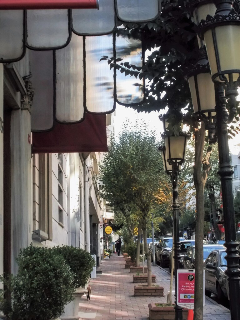 うそっぽいアクリル板の透明感…