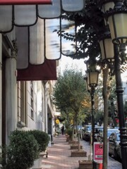 うそっぽいアクリル板の透明感…