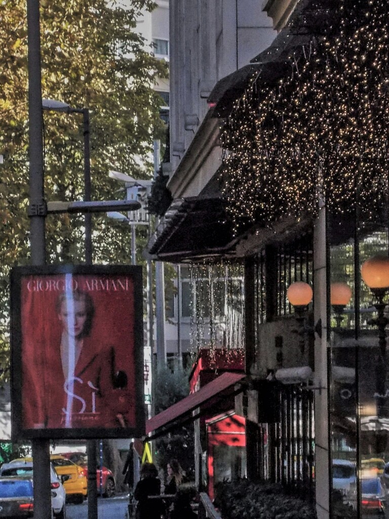 ”・・・？”　”yes yes yes!"