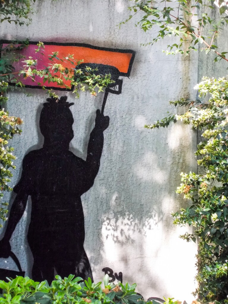 影の立役者…？