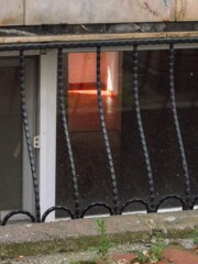 地下室の犯行現場…！　(*´σｰ｀)うそ…！