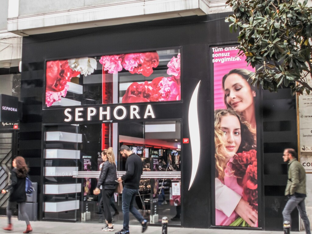 男がいて…女がいて…