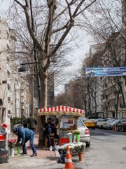 ささやかな商いの開店準備～