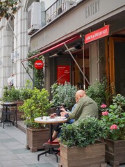 赤い紫陽花が…咲いてた…