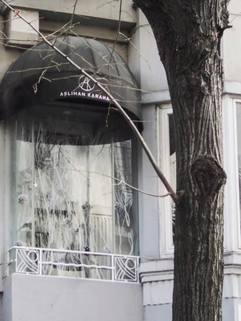 ささくれ＊；＊