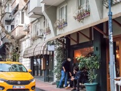 持ち帰りサービスだけ…