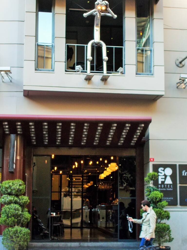 ご用心！　スパイ！