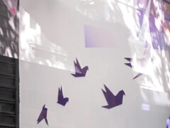 雁になりたや籠の鳥　翼きられて　繋がれて…