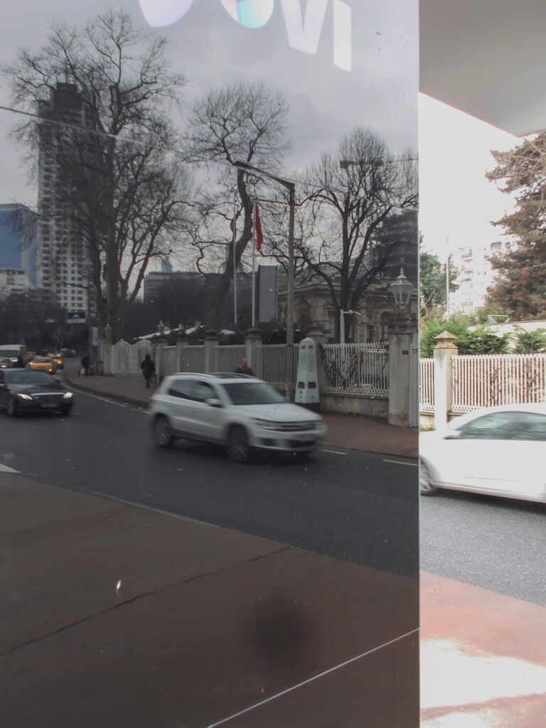 それの明るい部分と暗い部分…