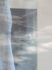 マネキンの見ている光と影…