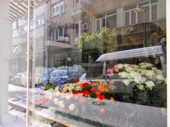 街はコロナなんかに負けない　って花いっぱいでした～