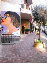 八方美ニャン～　前からも～♡