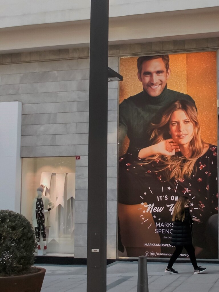 ぽっち派…？カップル派…？