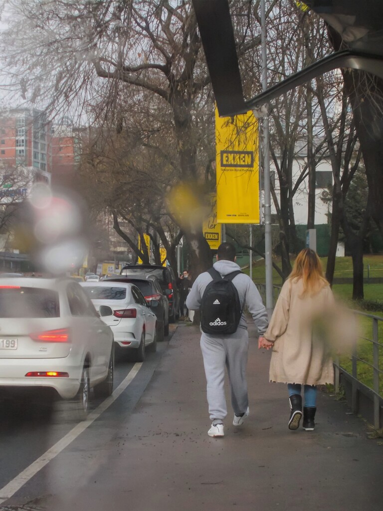 冷たい雨が上がった～♡