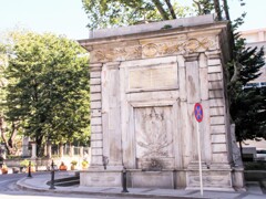 オスマン帝国時代から残る共同水汲み場～現役～