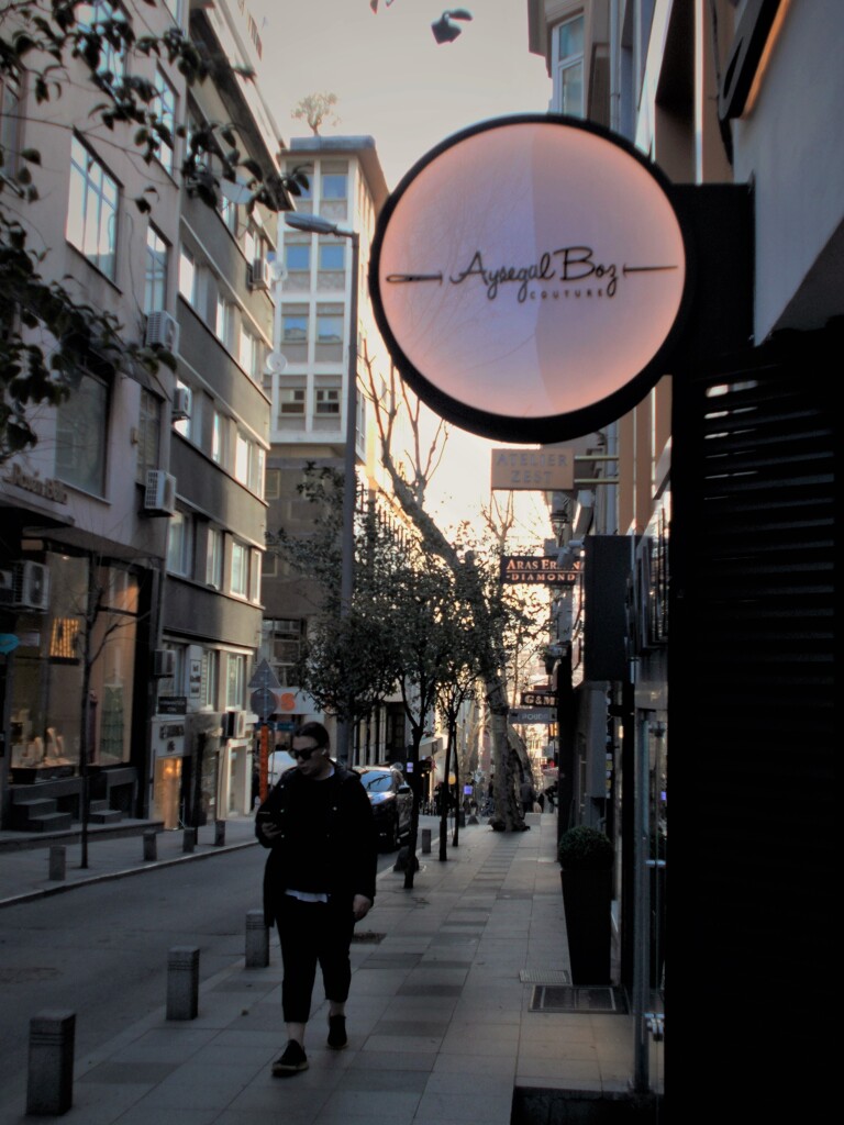 灯ともし頃～　早く帰っておいで～♡