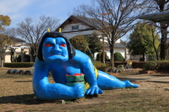 鬼ヶ島公園の青鬼