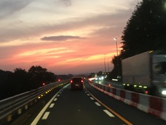 家路を急ぐ②