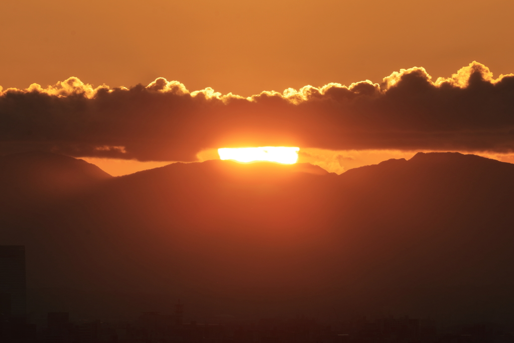 太陽と雲