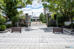 総門通しの岡崎城