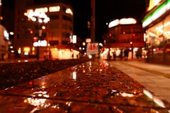 雨上がりの街　静岡呉服町
