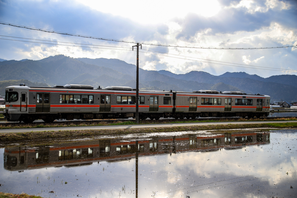 水田電車