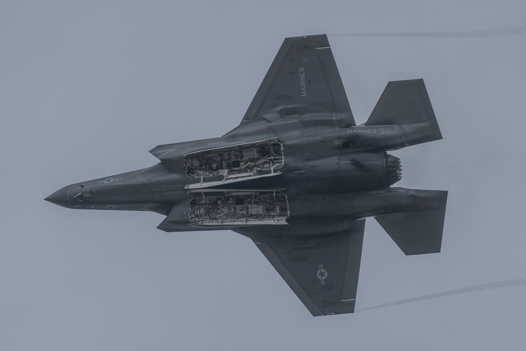 岩国フレンドシップデー　戦闘機　F-35B　ウエポンベイ