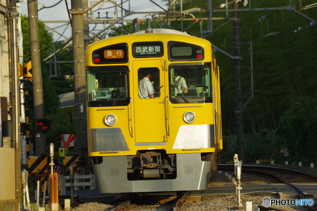 F62E86DE-65C4-49F9-8E83-E886F8FF4B33