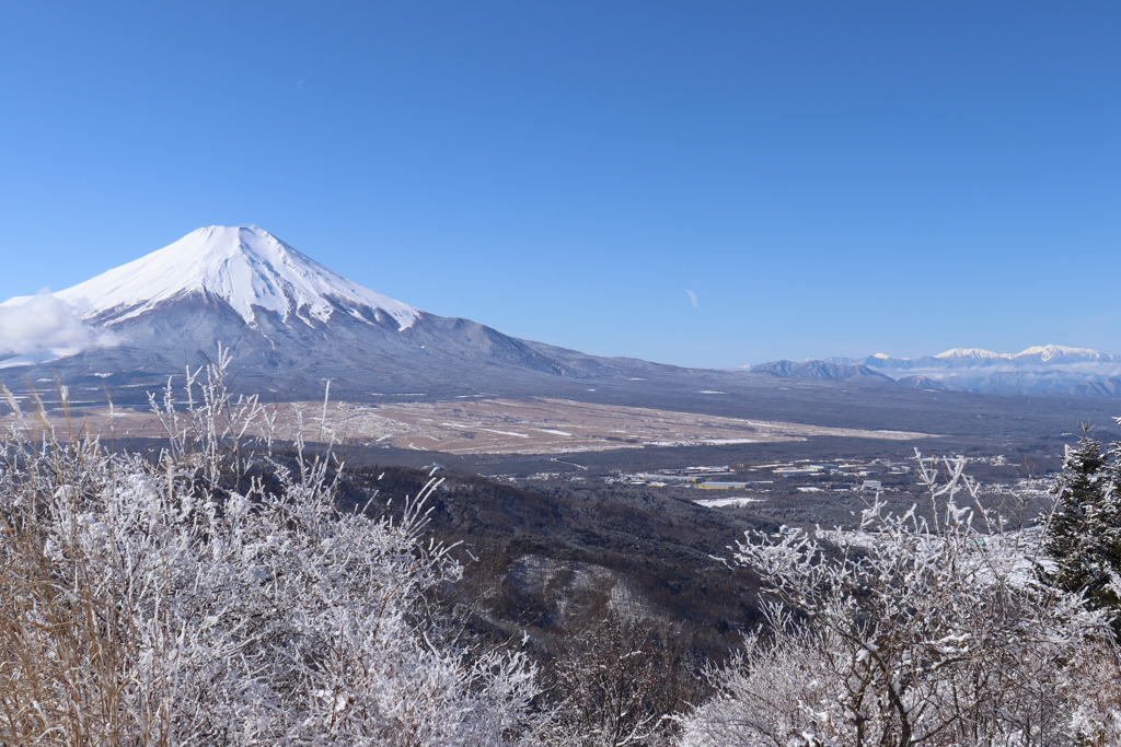 山散歩11 石割山からの富士山