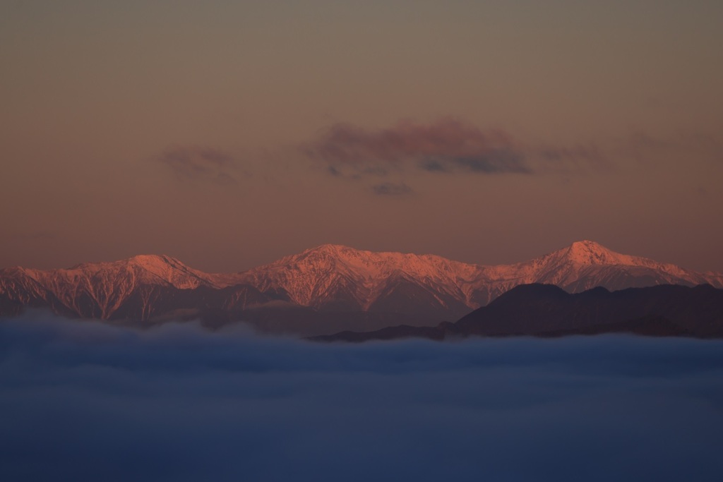 南アルプスと雲海