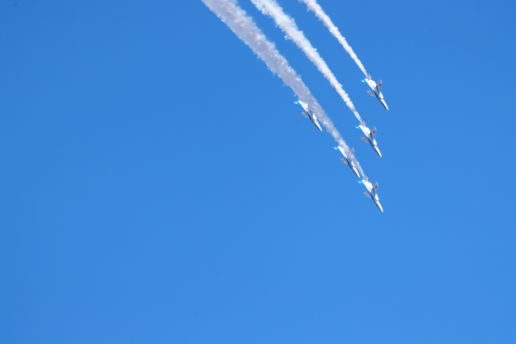 百里基地上空③