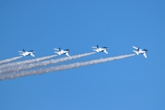 百里基地上空