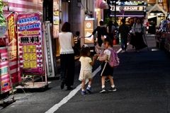 案内所前
