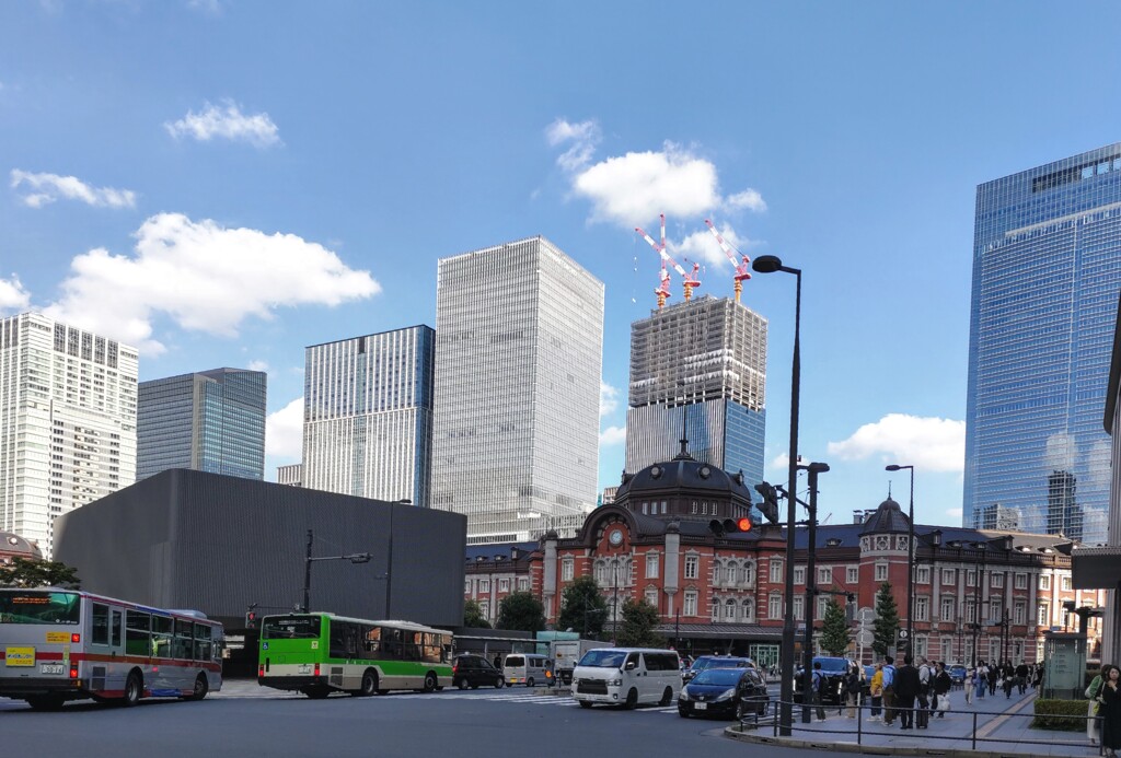 秋の東京駅