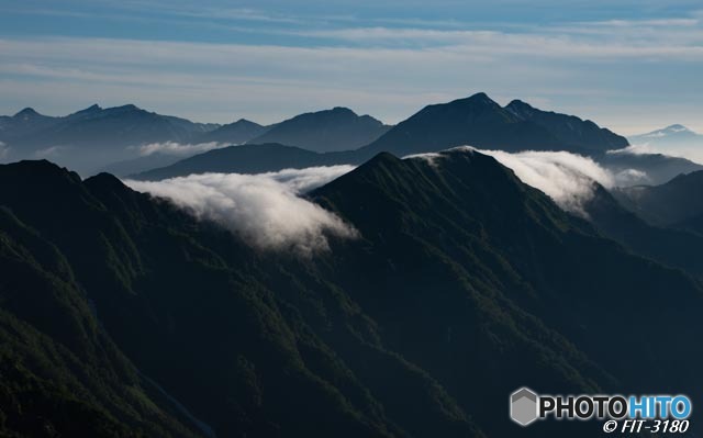 後立山連峰を望む