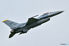 三沢基地航空祭2023  PACAF F-16 DEMO TEAM (2) 