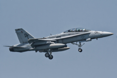 fa18ホーネット　海兵全天候戦闘攻撃中隊