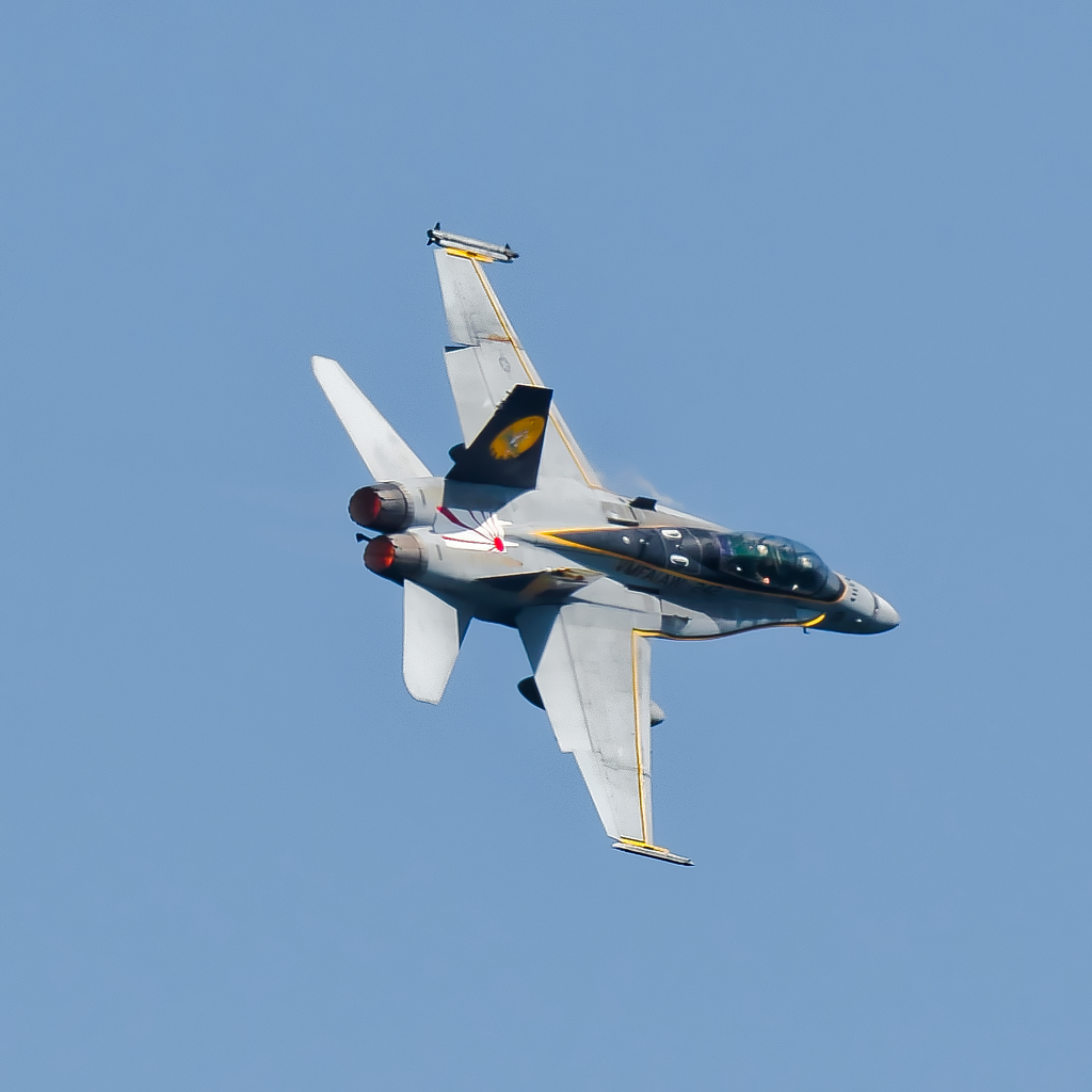 ＦＡ１８