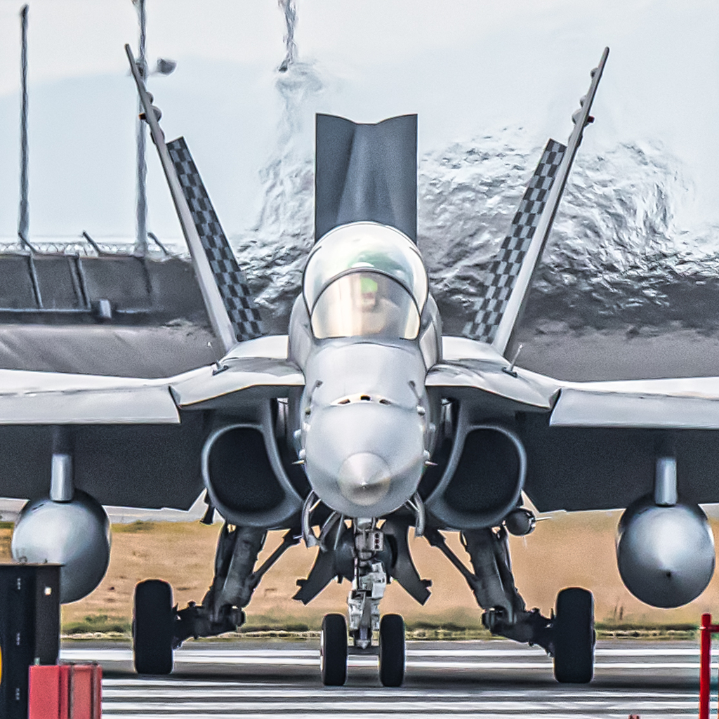 FA-18　hawks