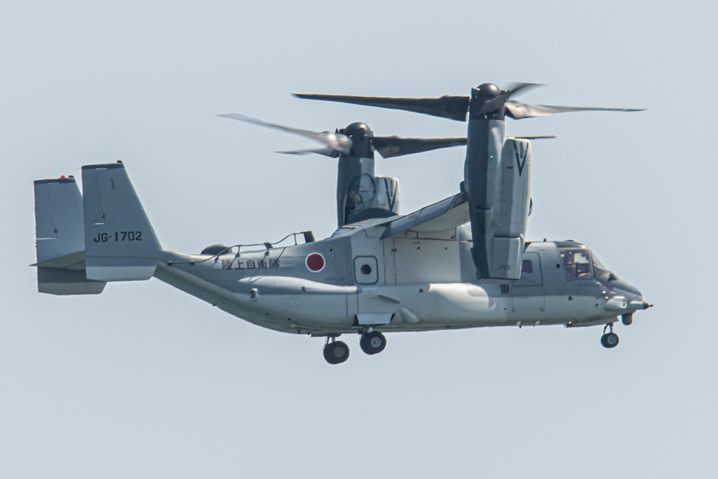 陸自のオスプレー　引渡し前の試験飛行