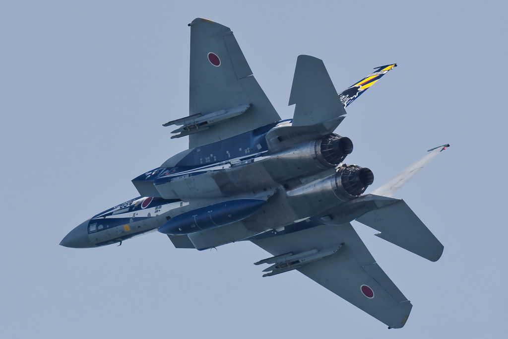 f15
