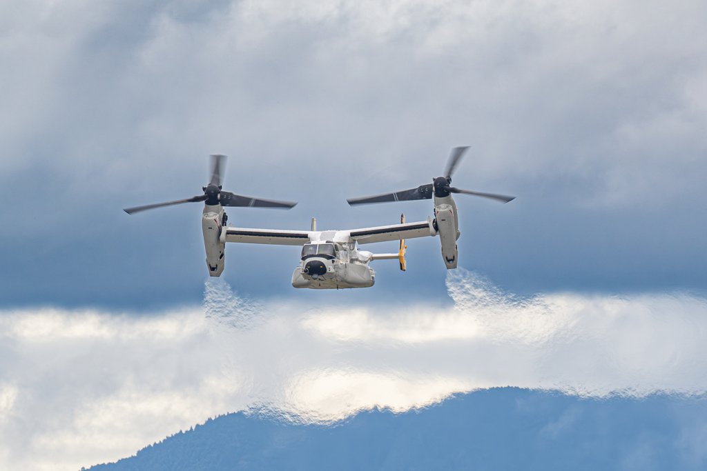 オスプレイ　カールビンソン搭載機