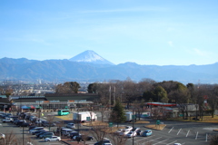 サービスエリアから富士山
