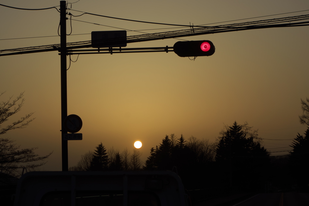 黄砂の夕刻