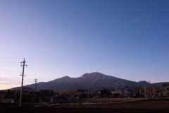 21_03_22の浅間山　ちょっと煙出た