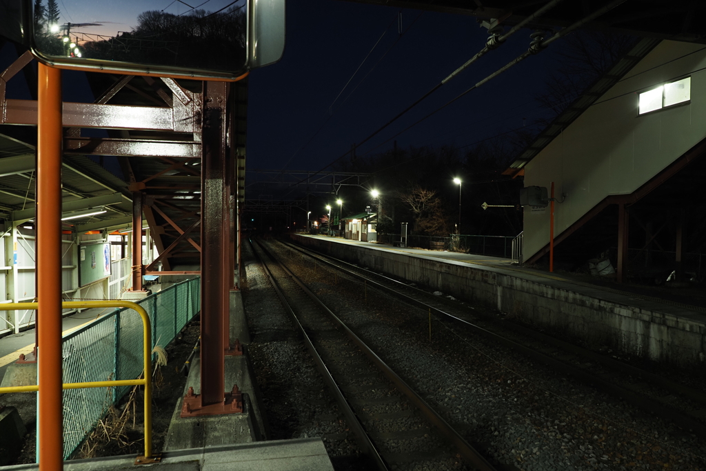 しなの鉄道の夜 (16)信濃追分駅