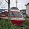 長野電鉄の特急 　信州中野駅付近にて (1)