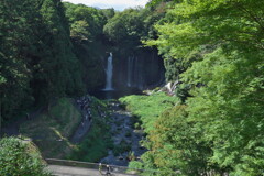 富士宮市・白糸の滝にて (1)