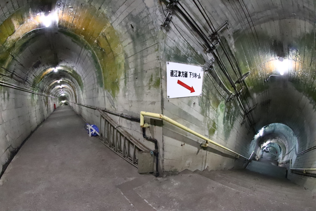 地下の駅