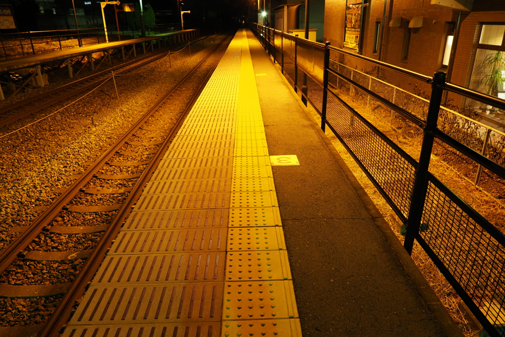 しなの鉄道の夜 (67)テクノさかき駅